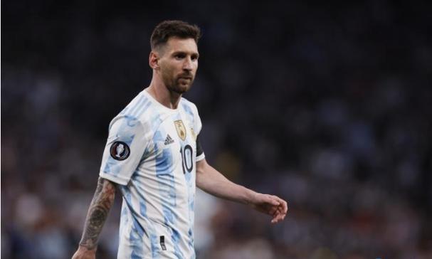 日系三强10月销量丨丰田同、环比双跌! 日产成显眼包, 本田得加把劲